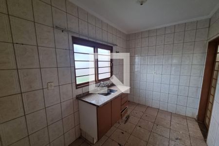 Cozinha de casa para alugar com 3 quartos, 100m² em Parque São Sebastião, Ribeirão Preto