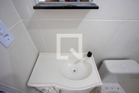 Banheiro de kitnet/studio para alugar com 1 quarto, 20m² em Residencial Aquário, Vinhedo