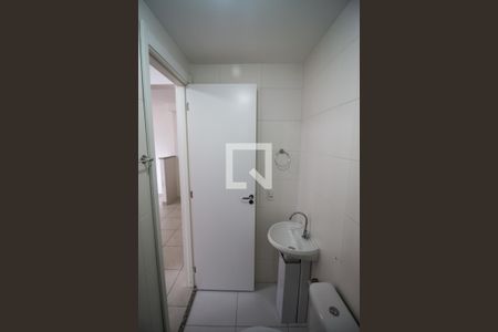 Apartamento para alugar com 32m², 2 quartos e sem vaga Apartamento para alugar com 32m², 2 quartos e sem vagaBanheiro