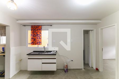 Sala/Cozinha de apartamento para alugar com 2 quartos, 50m² em Parque Monte Alegre, Taboão da Serra