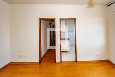 Sala de apartamento à venda com 2 quartos, 60m² em Santa Amélia, Belo Horizonte