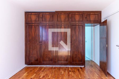 Suíte - Quarto 1 de apartamento à venda com 4 quartos, 107m² em Higienópolis, São Paulo