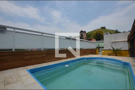 Casa para alugar com 450m², 4 quartos e 1 vagaPiscina