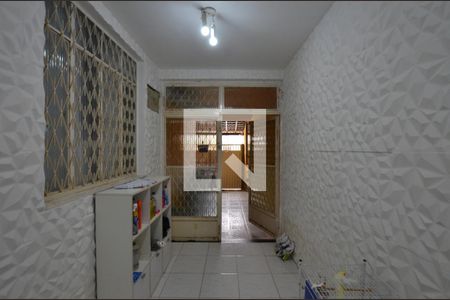 Casa para alugar com 450m², 4 quartos e 1 vagaÁrea de Serviço