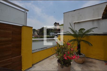 Casa para alugar com 450m², 4 quartos e 1 vagaPiscina