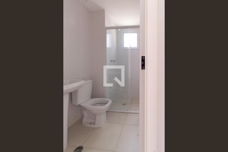 Banheiro de apartamento para alugar com 2 quartos, 59m² em Penha de França, São Paulo