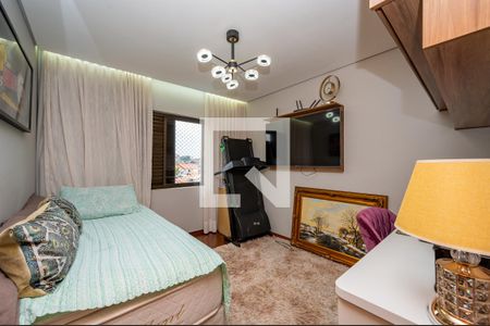 Apartamento à venda com 170m², 3 quartos e 2 vagasQuarto 2