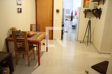 Sala de apartamento para alugar com 3 quartos, 92m² em Alto da Glória, Goiânia