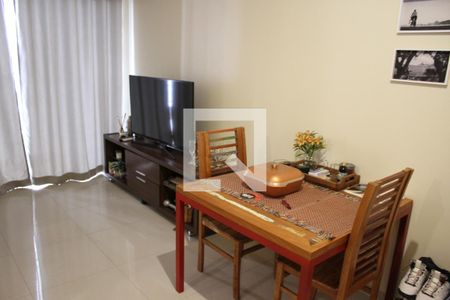 Sala de apartamento para alugar com 3 quartos, 92m² em Alto da Glória, Goiânia
