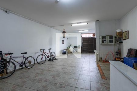 Casa para alugar com 532m², 2 quartos e 4 vagas Casa para alugar com 532m², 2 quartos e 4 vagasÁrea comum