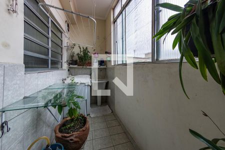 Casa para alugar com 532m², 2 quartos e 4 vagas Casa para alugar com 532m², 2 quartos e 4 vagasÁrea de Serviço