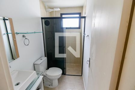 Banheiro de apartamento à venda com 2 quartos, 65m² em Chácara Agrindus, Taboão da Serra