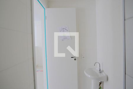 Apartamento para alugar com 34m², 2 quartos e sem vagaBanheiro