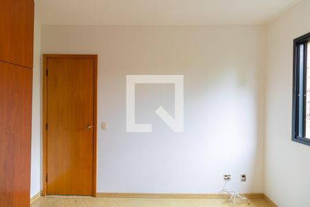 Apartamento para alugar com 58m², 2 quartos e 1 vagaQuarto 1