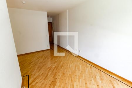 Apartamento para alugar com 58m², 2 quartos e 1 vagaSala