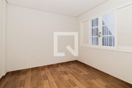 Quarto 1 de casa para alugar com 2 quartos, 60m² em Vila Constança, São Paulo