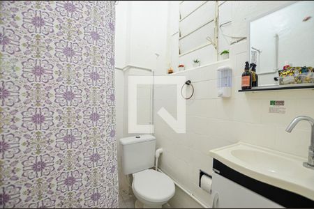 Banheiro de kitnet/studio à venda com 1 quarto, 32m² em Centro, Niterói