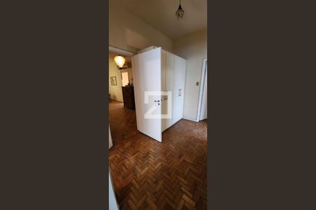 Apartamento para alugar com 190m², 4 quartos e 1 vaga Apartamento para alugar com 190m², 4 quartos e 1 vagaQuarto 4