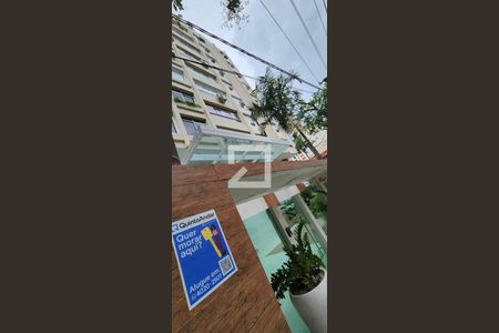 Apartamento para alugar com 190m², 4 quartos e 1 vaga Apartamento para alugar com 190m², 4 quartos e 1 vagaFachada do bloco