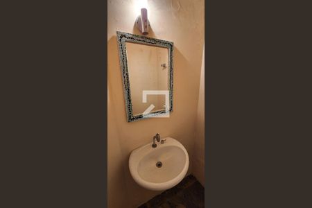 Apartamento para alugar com 190m², 4 quartos e 1 vaga Apartamento para alugar com 190m², 4 quartos e 1 vagaLavabo