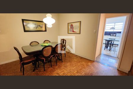 Apartamento para alugar com 190m², 4 quartos e 1 vaga Apartamento para alugar com 190m², 4 quartos e 1 vagaSala de Jantar