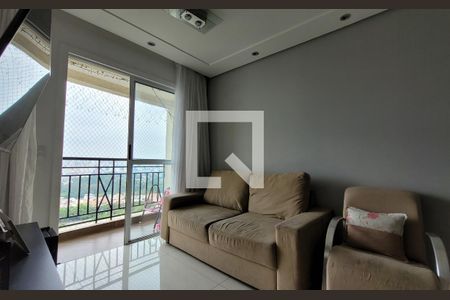 Sala de apartamento à venda com 3 quartos, 70m² em Vila Curuçá, Santo André