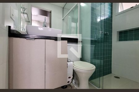 Apartamento à venda com 70m², 3 quartos e 2 vagas Apartamento à venda com 70m², 3 quartos e 2 vagasBanheiro