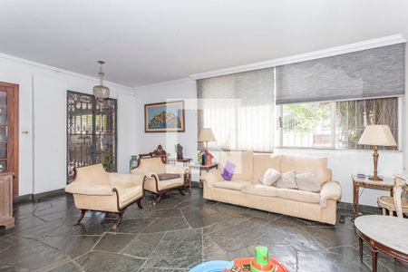 Sala de casa à venda com 3 quartos, 222m² em Aclimação, São Paulo