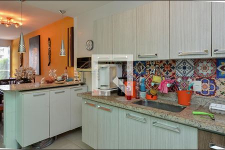 Cozinha de casa de condomínio à venda com 2 quartos, 87m² em Vargem Grande, Rio de Janeiro