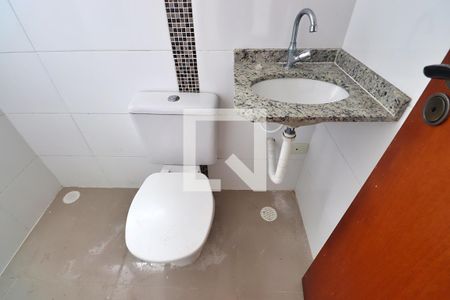 Suíte - Banheiro do Quarto 1  de apartamento para alugar com 2 quartos, 56m² em Vila São Pedro, Santo André