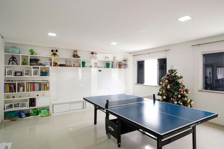 Sala de casa para alugar com 3 quartos, 275m² em Olímpico, São Caetano do Sul