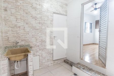 Casa para alugar com 80m², 2 quartos e sem vagaÁrea de serviço