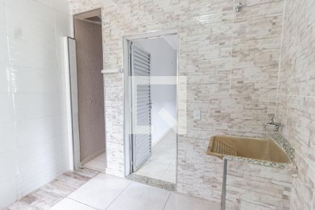 Casa para alugar com 80m², 2 quartos e sem vagaÁrea de serviço