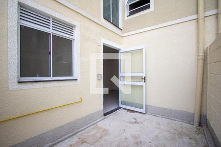 sacada da sala de apartamento para alugar com 2 quartos, 50m² em Vila Lage, São Gonçalo