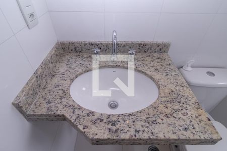 Apartamento à venda com 120m², 2 quartos e 2 vagas Apartamento à venda com 120m², 2 quartos e 2 vagasBanheiro da Suíte 2