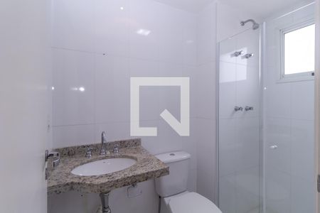 Apartamento à venda com 120m², 2 quartos e 2 vagas Apartamento à venda com 120m², 2 quartos e 2 vagasBanheiro da Suíte 2
