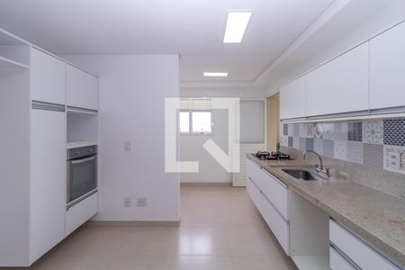 Apartamento à venda com 120m², 2 quartos e 2 vagas Apartamento à venda com 120m², 2 quartos e 2 vagasCozinha