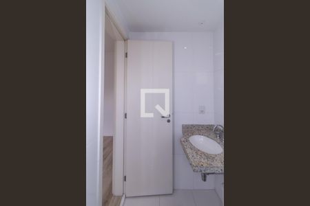 Apartamento à venda com 120m², 2 quartos e 2 vagas Apartamento à venda com 120m², 2 quartos e 2 vagasBanheiro da Suíte 2