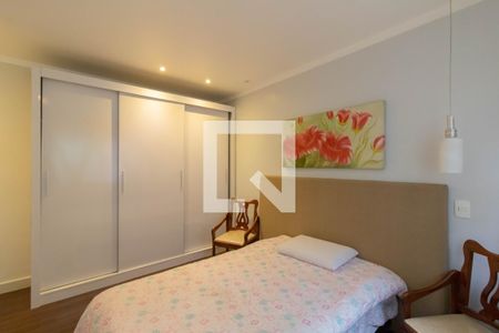 Casa à venda com 290m², 4 quartos e 2 vagas Casa à venda com 290m², 4 quartos e 2 vagasSuíte 2