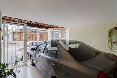 Casa à venda com 290m², 4 quartos e 2 vagas Casa à venda com 290m², 4 quartos e 2 vagasGaragem