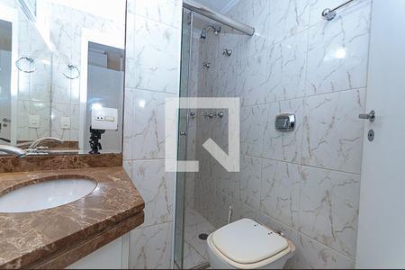 Banheiro Social de apartamento para alugar com 4 quartos, 135m² em Perdizes, São Paulo