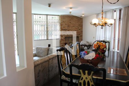 Casa para alugar com 315m², 3 quartos e 3 vagasSala 2