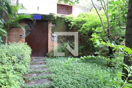 Casa para alugar com 315m², 3 quartos e 3 vagasEntrada de Serviço