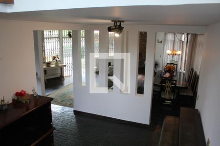 Casa para alugar com 315m², 3 quartos e 3 vagasHall de entrada