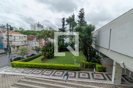 Vista da Sala de apartamento para alugar com 3 quartos, 119m² em Auxiliadora, Porto Alegre