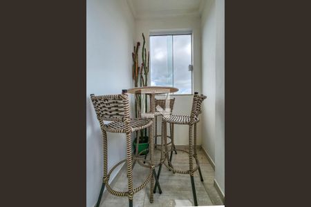 Varanda de apartamento para alugar com 2 quartos, 70m² em Pau Miúdo, Salvador