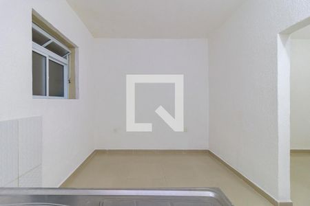 Cozinha de casa para alugar com 1 quarto, 36m² em Santo Amaro, São Paulo