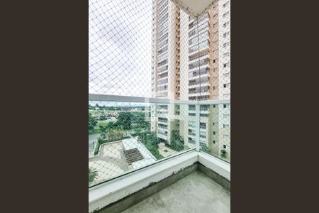 Apartamento para alugar com 83m², 2 quartos e 1 vagaSuíte