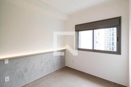 Suíte  de apartamento para alugar com 2 quartos, 52m² em Indianópolis, São Paulo