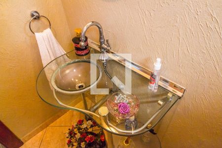 Casa para alugar com 350m², 5 quartos e 2 vagas Casa para alugar com 350m², 5 quartos e 2 vagasDetalhe do banheiro